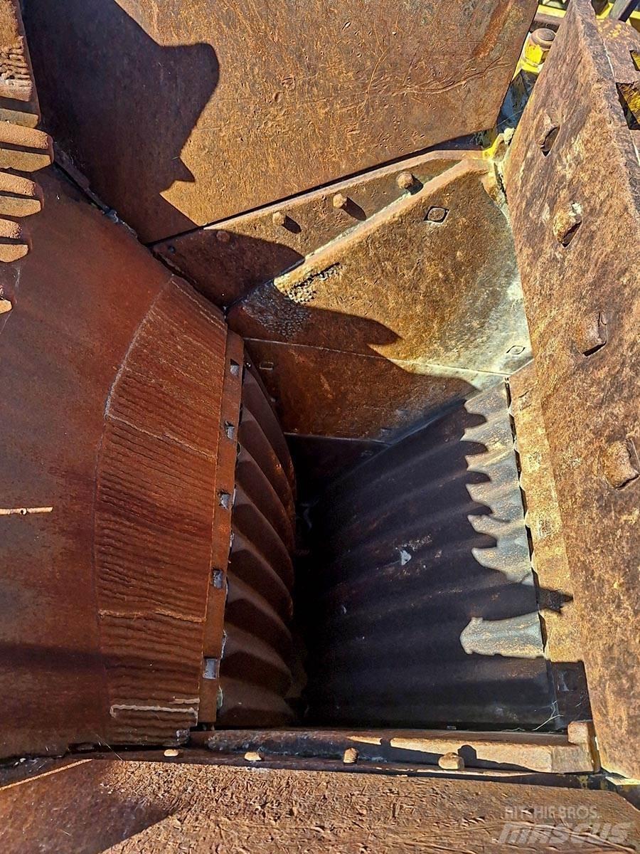 Brown LEROX 1050x850 Мобільні дробарки