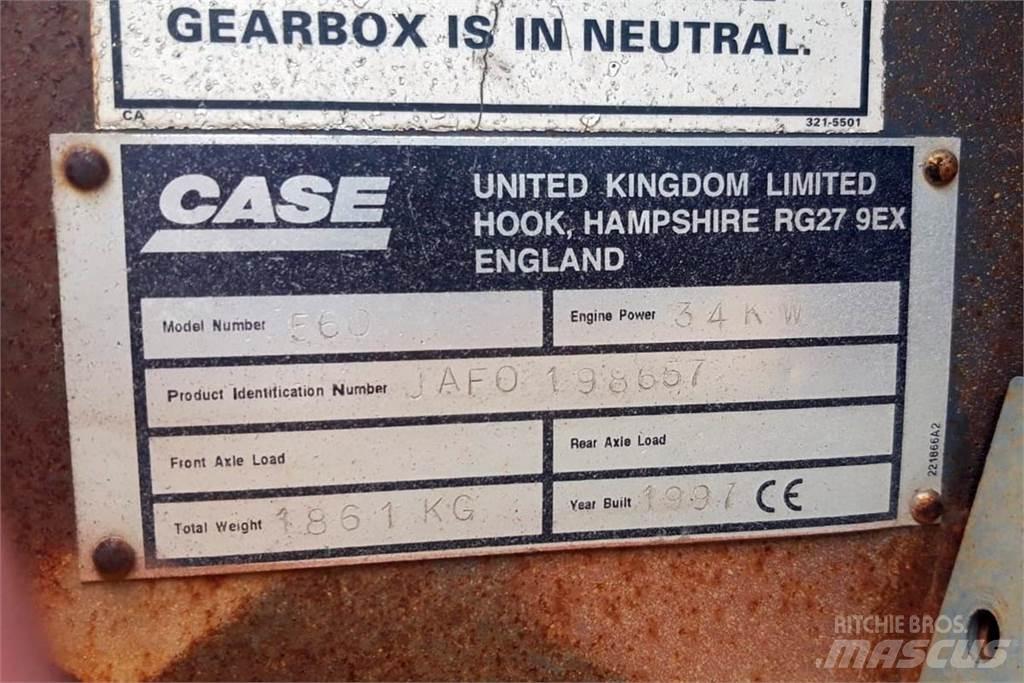 CASE 560 Канавокопачі