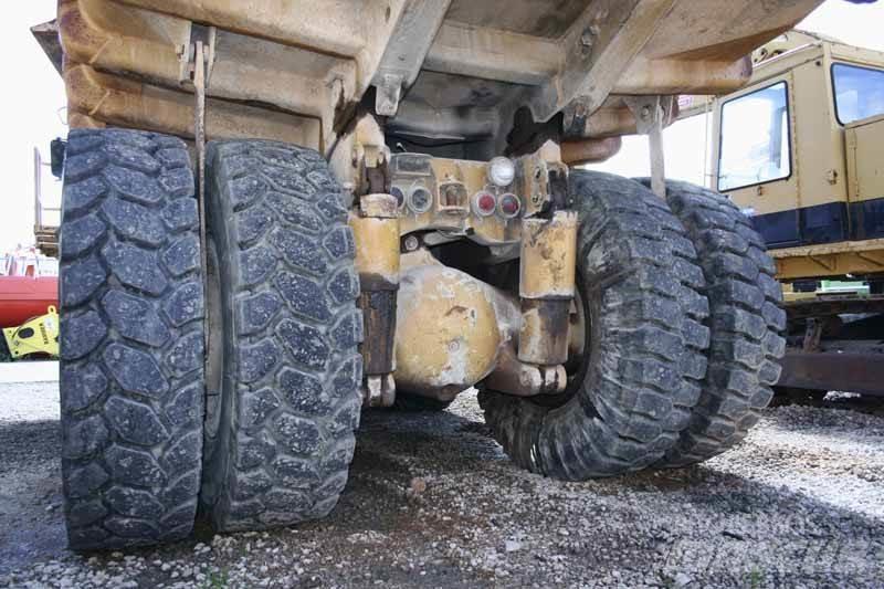 CAT 769C Міні самоскиди