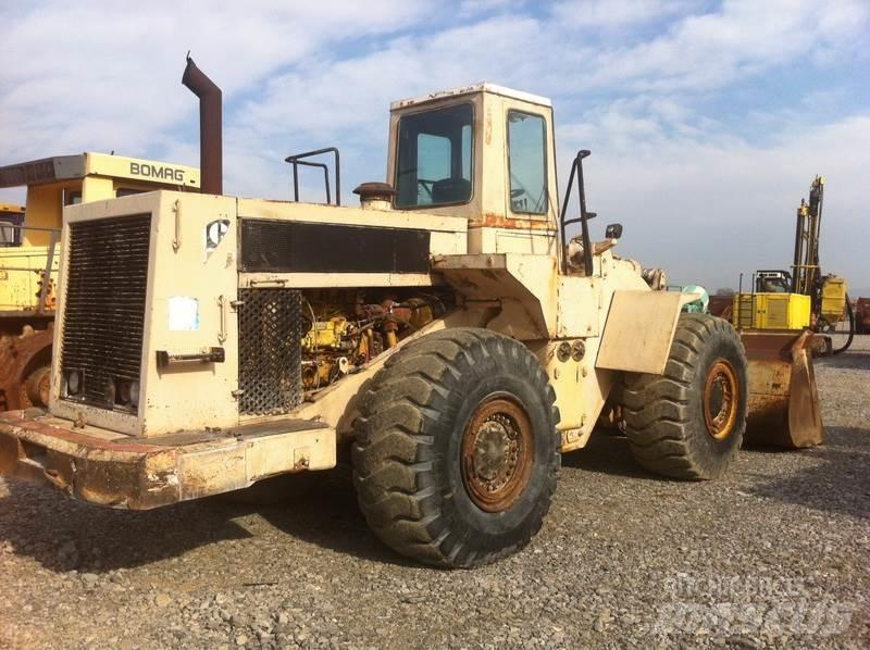 CAT 980C Фронтальні навантажувачі