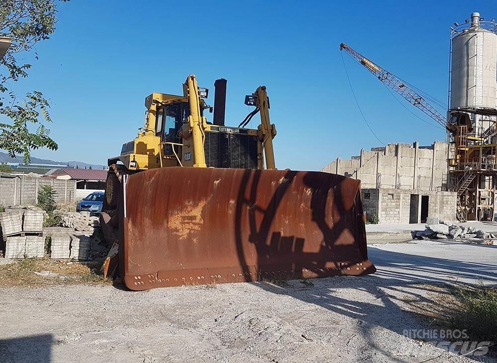 CAT D11N Гусеничні бульдозери