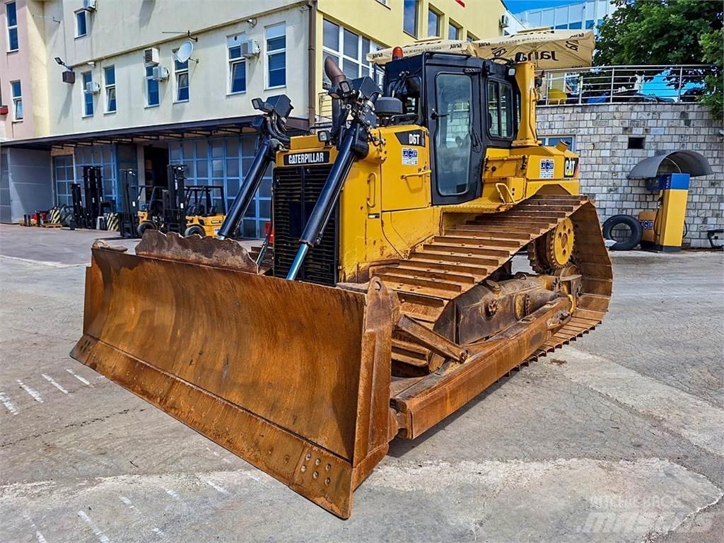 CAT D6T Гусеничні бульдозери