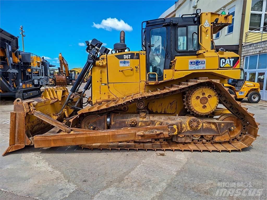 CAT D6T Гусеничні бульдозери