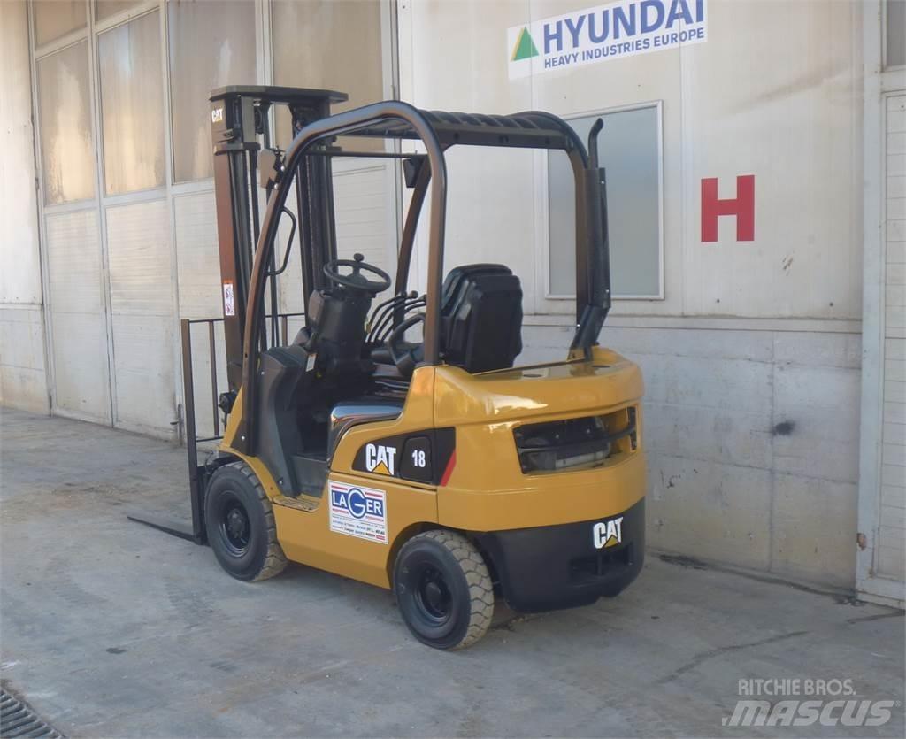 CAT DP18N Дизельні навантажувачі