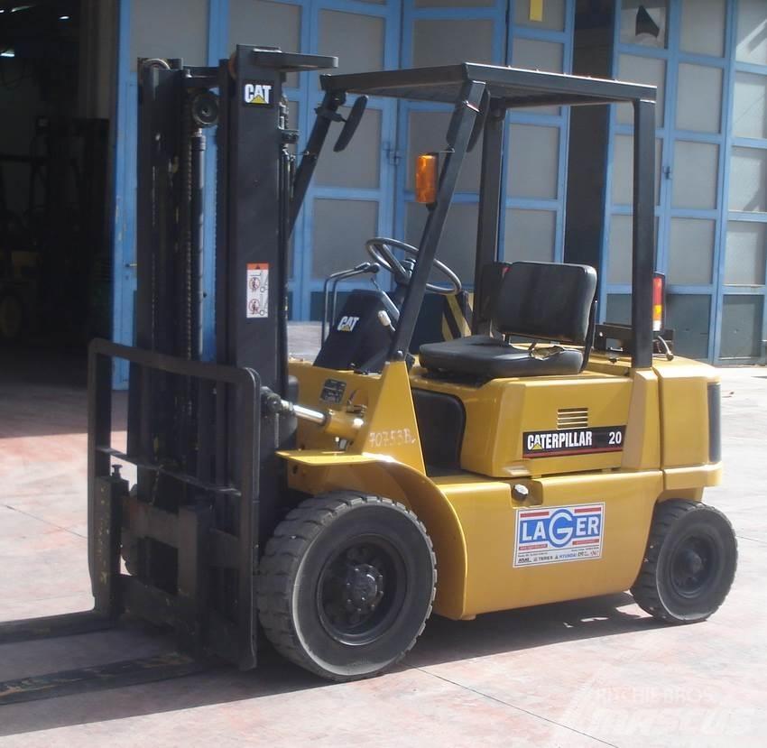 CAT GP20 Газові навантажувачі