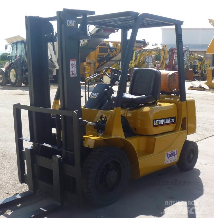 CAT GP20 Газові навантажувачі