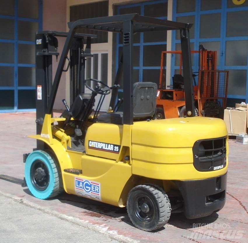 CAT GP25 Газові навантажувачі