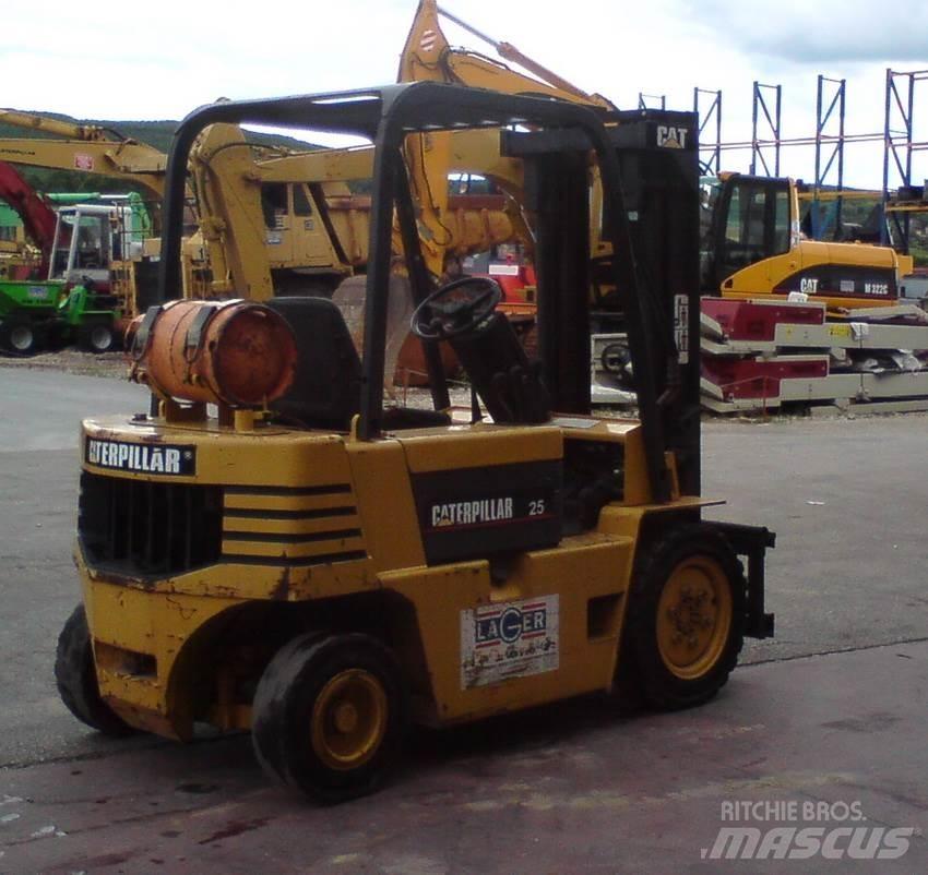 CAT GP25-2 Газові навантажувачі