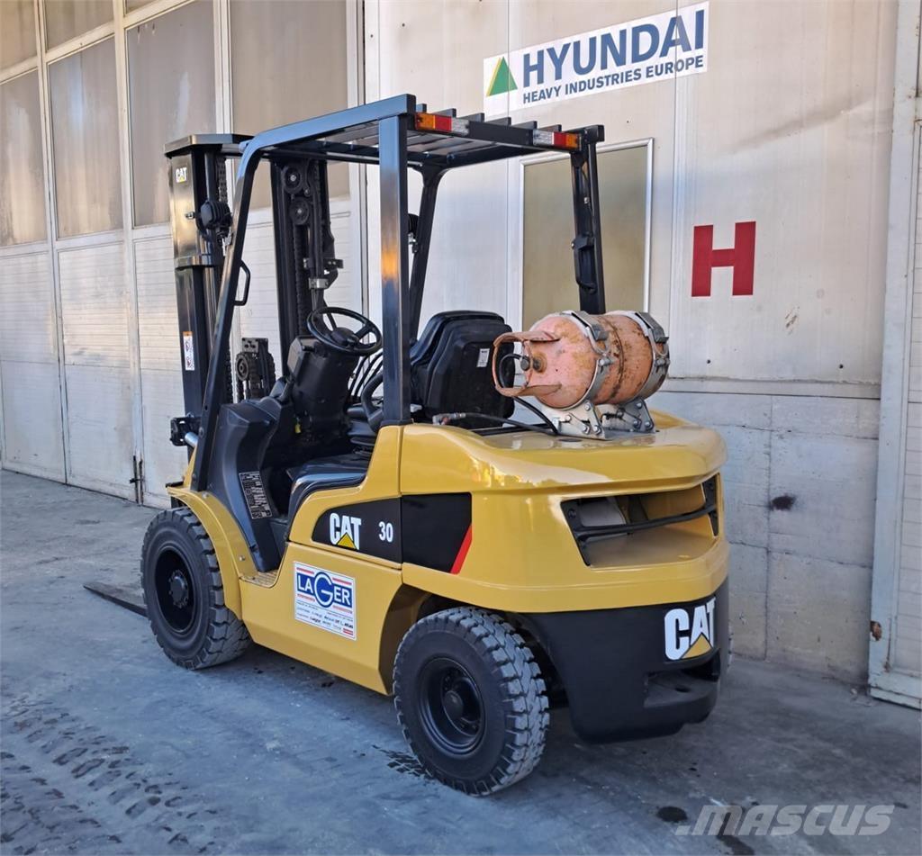 CAT GP30NT Газові навантажувачі