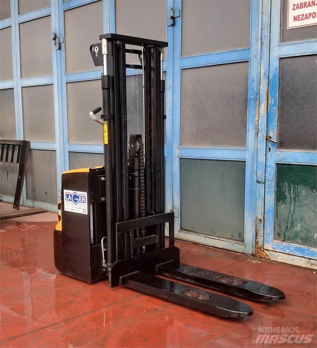 CAT NSP16N2 Штабелери