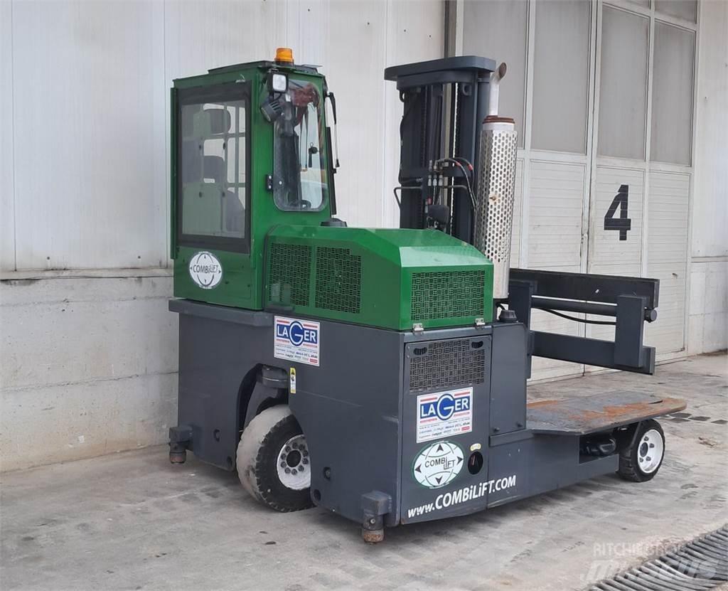 Combilift C3000 Газові навантажувачі