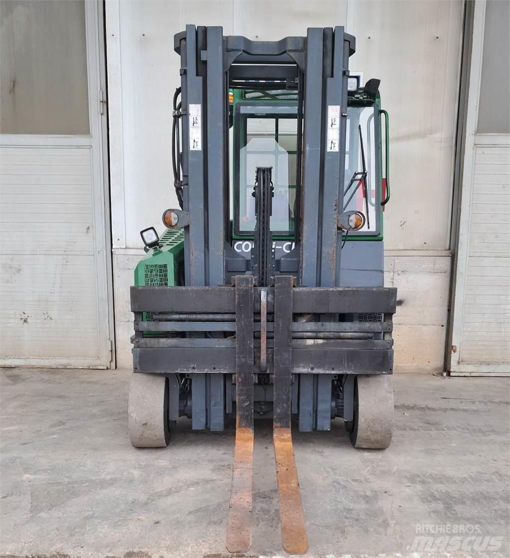 Combilift C4000CB Дизельні навантажувачі