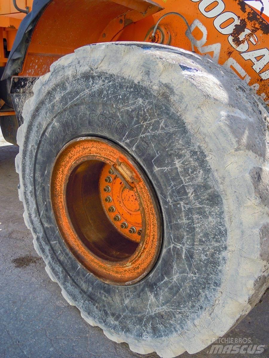 Doosan DL400 Фронтальні навантажувачі
