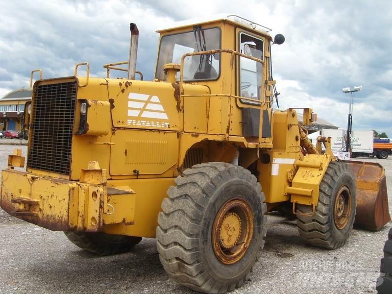 Fiat-Allis 580 FR 15 Фронтальні навантажувачі