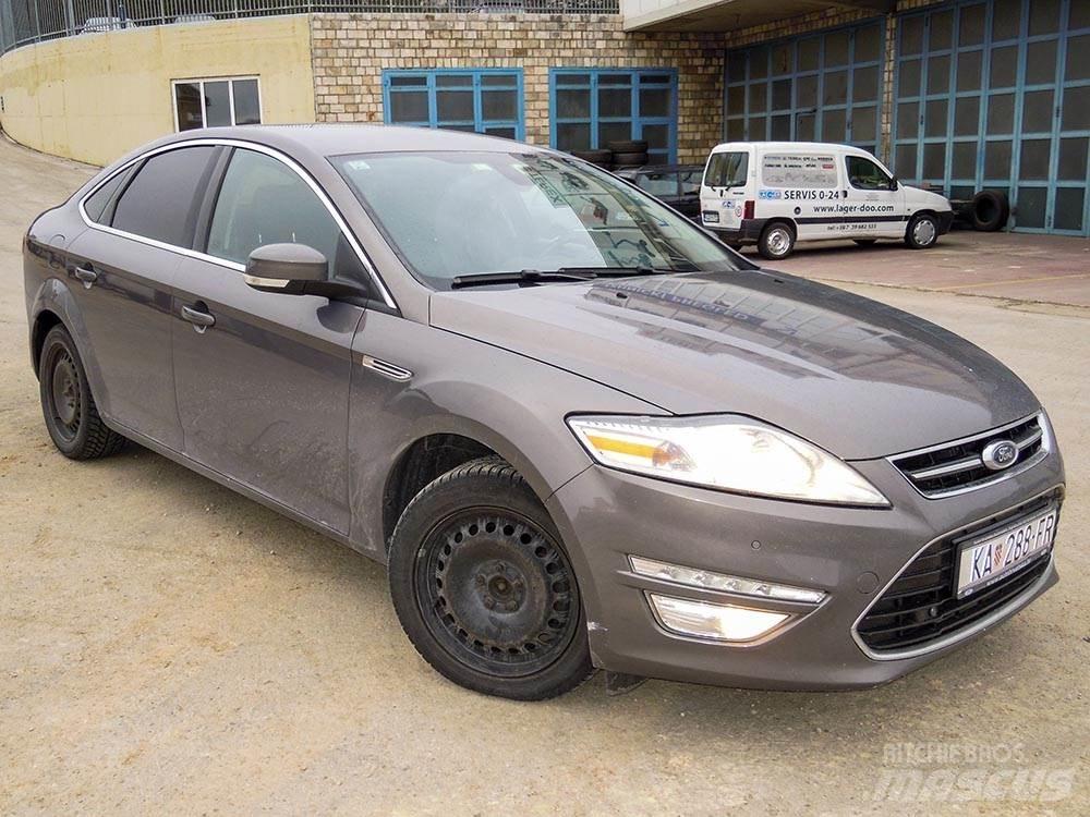 Ford Mondeo Автомобілі