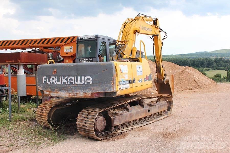 Furukawa 735LS Гусеничні екскаватори