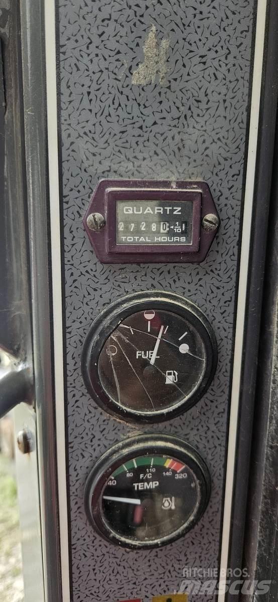 Gehl 4640 - TURBO Будтехніка - Інші