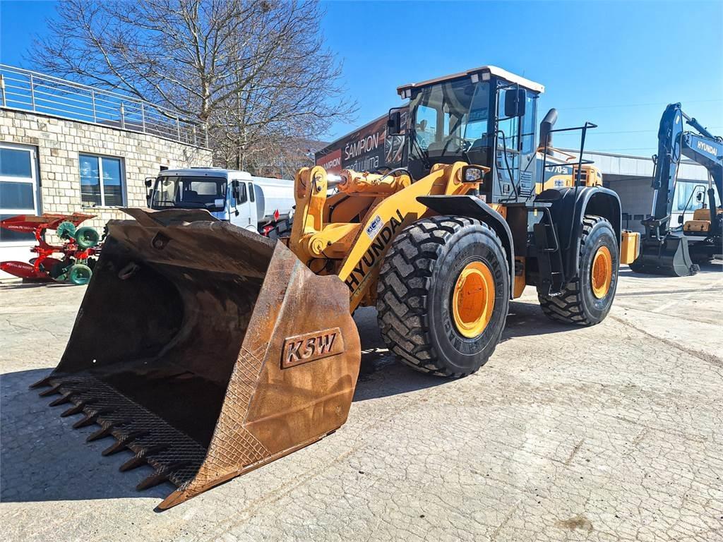 Hyundai HL770-9A Фронтальні навантажувачі