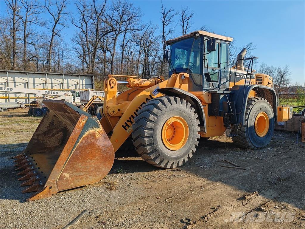 Hyundai HL770-9A Фронтальні навантажувачі