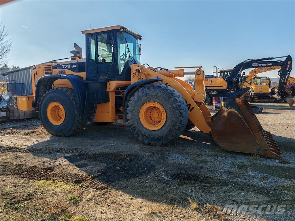 Hyundai HL770-9A Фронтальні навантажувачі