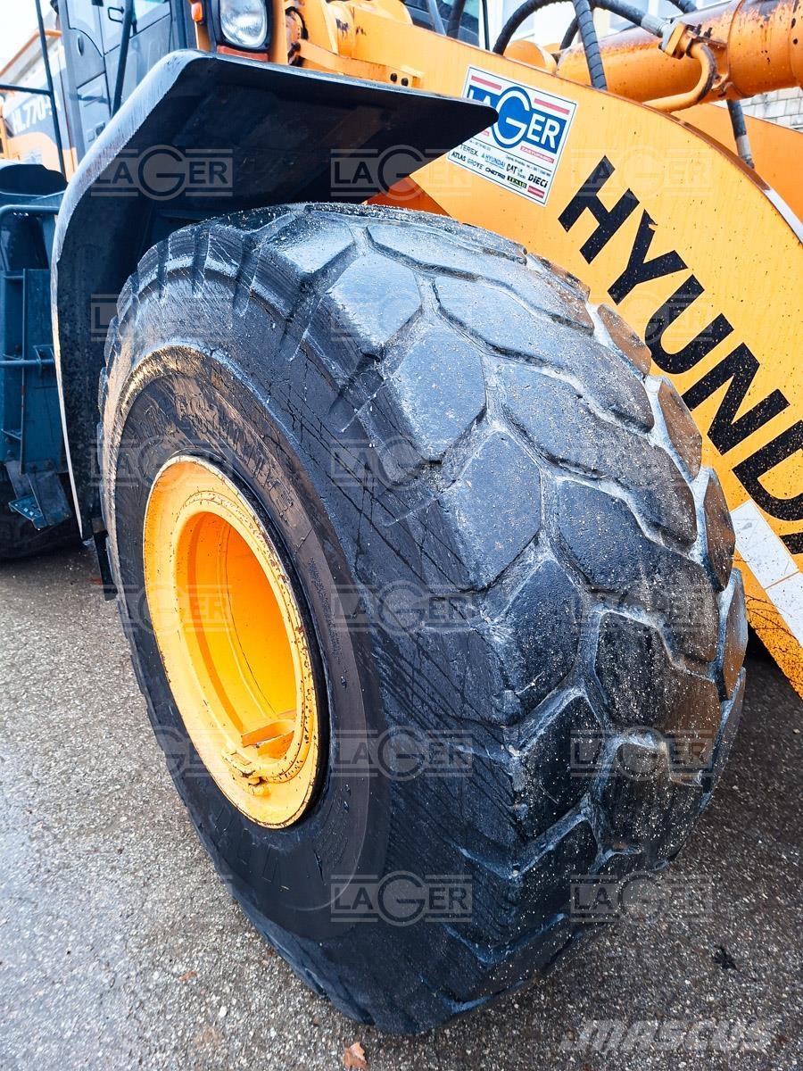 Hyundai HL770-9A Фронтальні навантажувачі