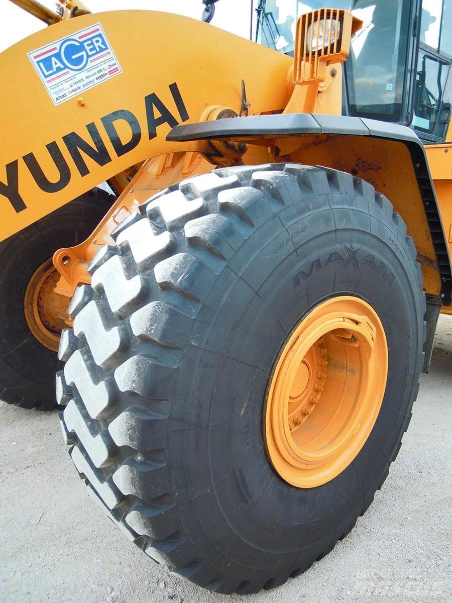 Hyundai HL980 Фронтальні навантажувачі