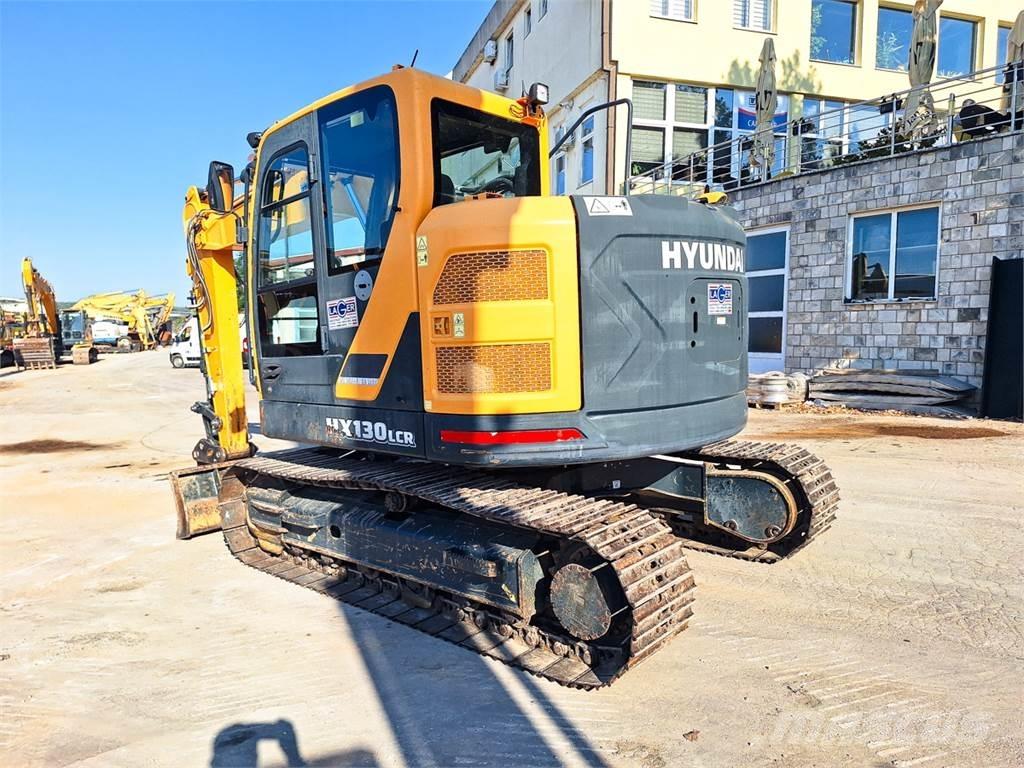 Hyundai HX130LCR Гусеничні екскаватори