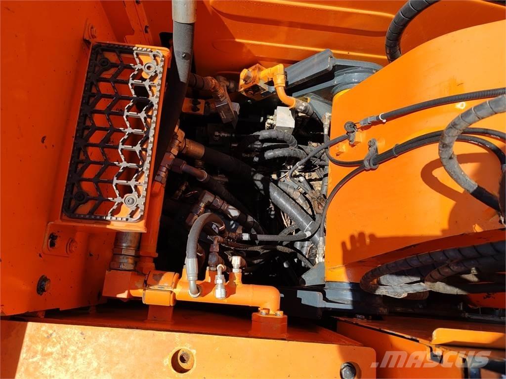 Hyundai R145LCR-9A Гусеничні екскаватори
