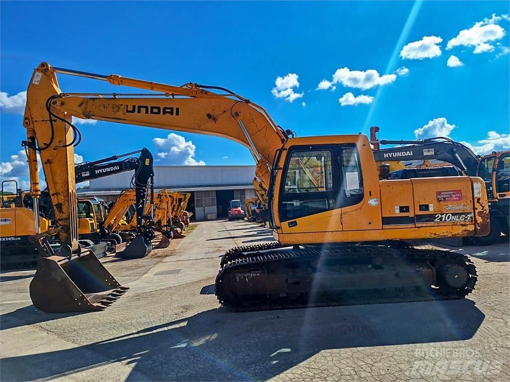Hyundai R210NLC-7 Гусеничні екскаватори