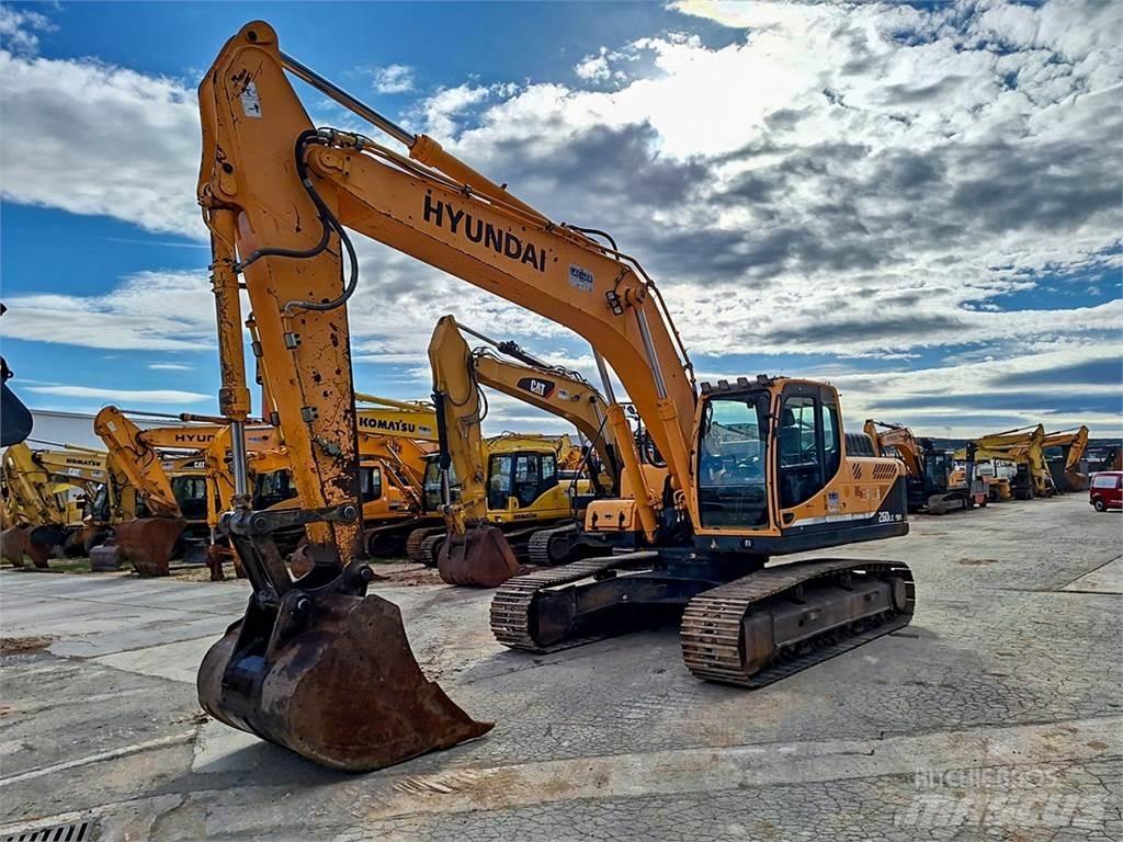 Hyundai R260LC-9A Гусеничні екскаватори