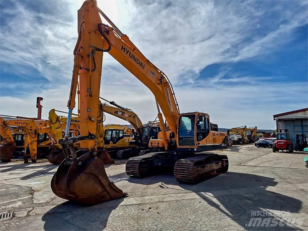 Hyundai R330LC-9A Гусеничні екскаватори