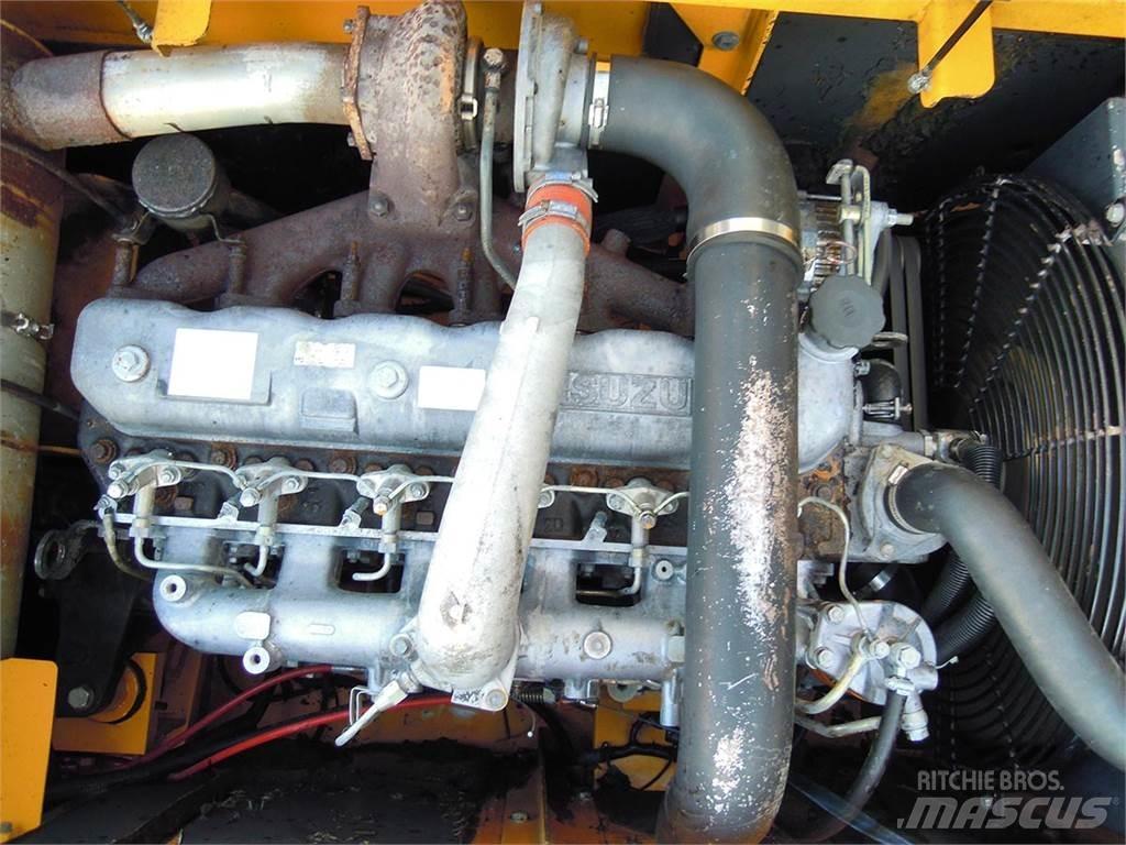 JCB JS220LC Гусеничні екскаватори