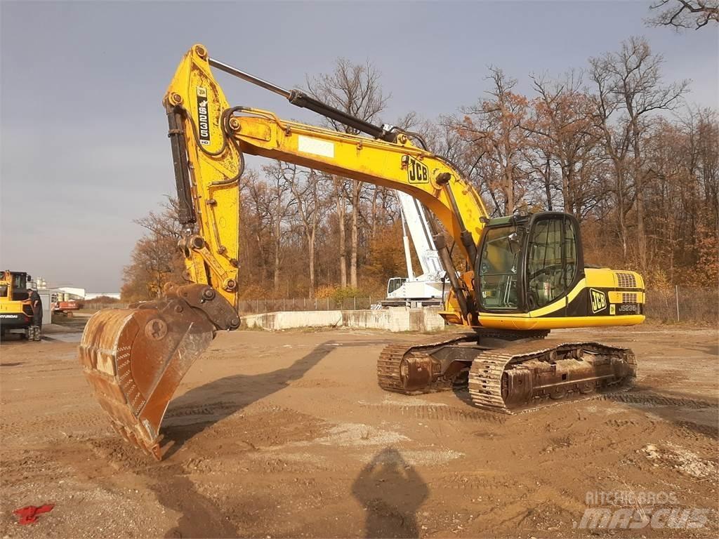 JCB JS235HD Гусеничні екскаватори