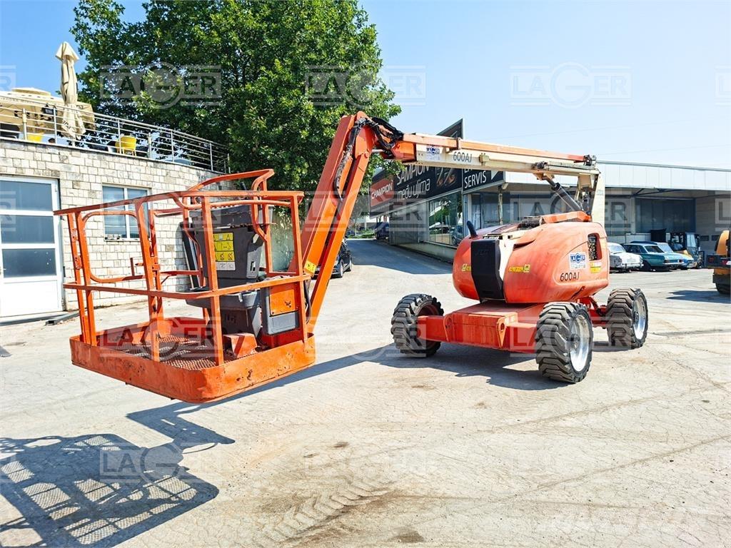 JLG 600AJ Колінчаті підйомники