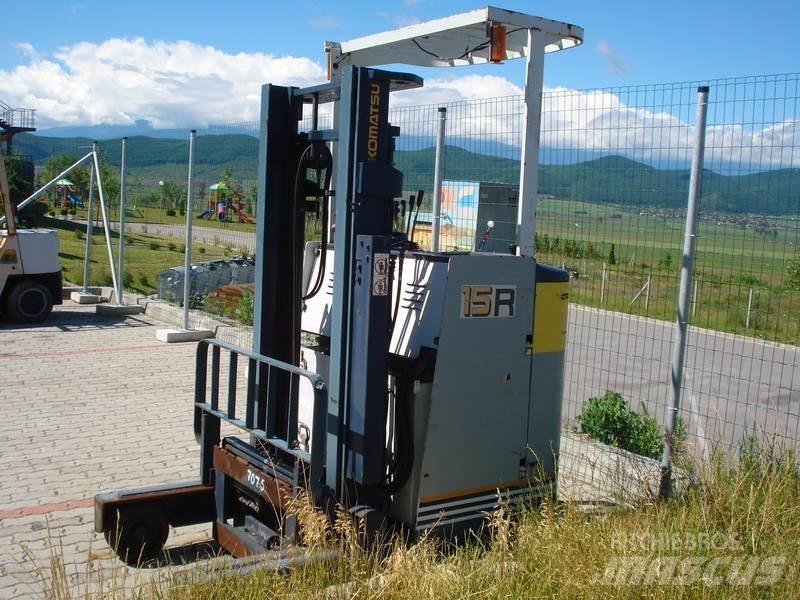 Komatsu FB15RS-8 Штабелери