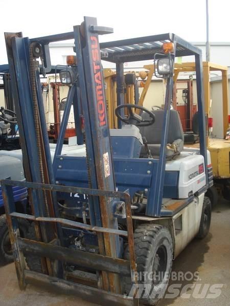 Komatsu FG15L-15 Інше