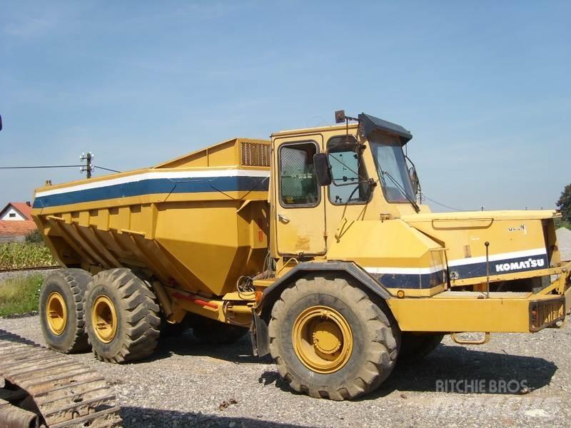 Komatsu HA270-3 Зчленовані самоскиди