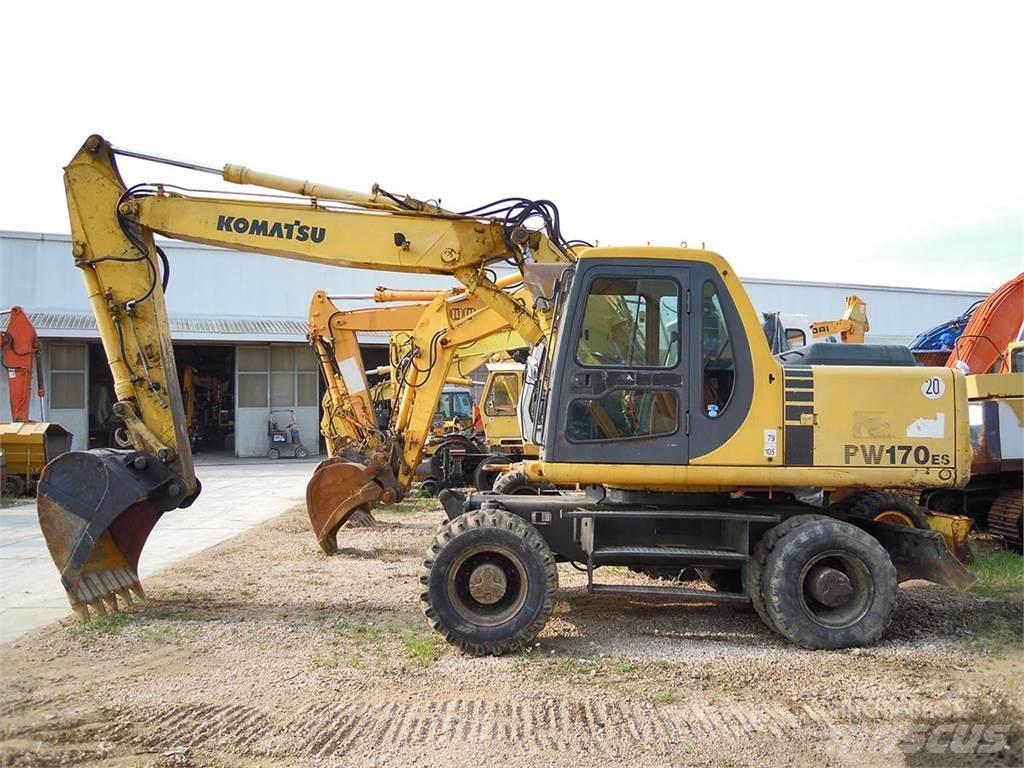 Komatsu PW170ES-6K Колісні екскаватори