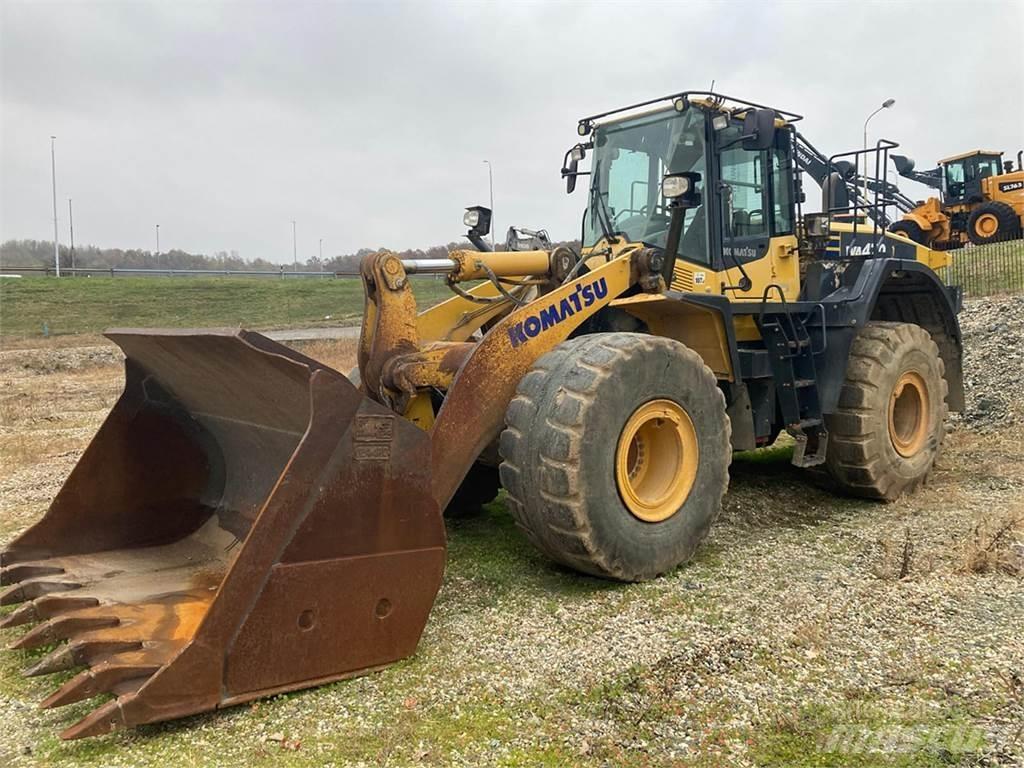Komatsu WA 470-7 Фронтальні навантажувачі