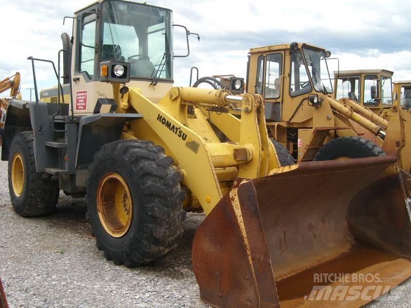 Komatsu WA320-3H Фронтальні навантажувачі