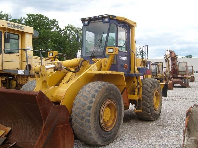 Komatsu WA350 Фронтальні навантажувачі