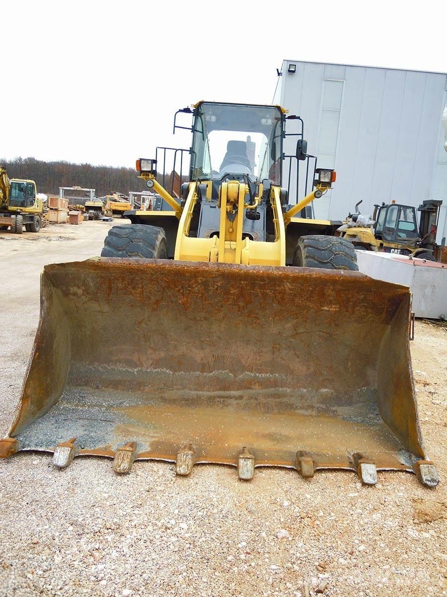 Komatsu WA430- 6E0 Фронтальні навантажувачі