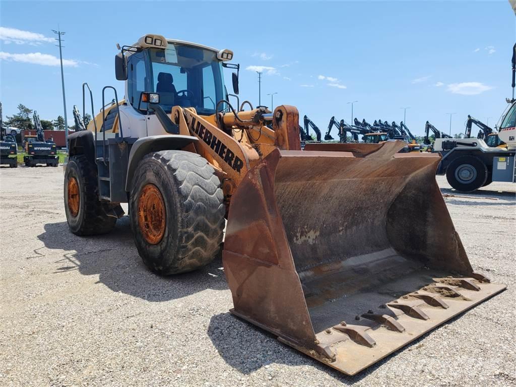 Liebherr L566 Фронтальні навантажувачі