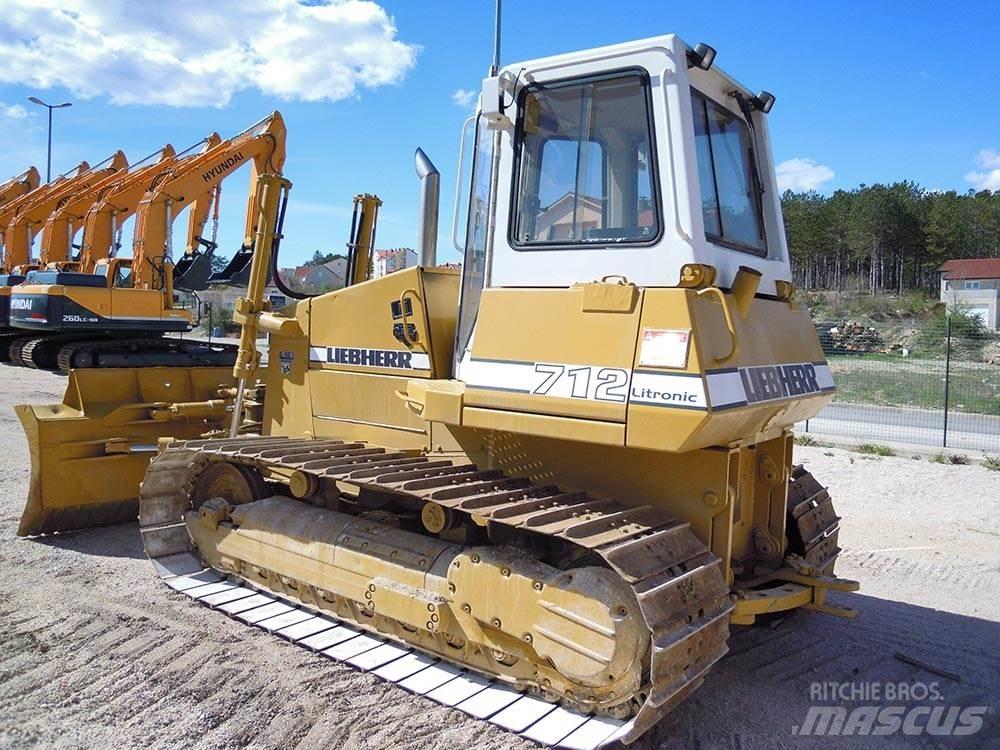 Liebherr PR 712M Гусеничні бульдозери