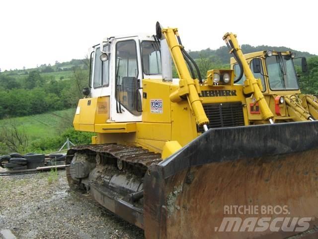 Liebherr PR 732 L Гусеничні бульдозери