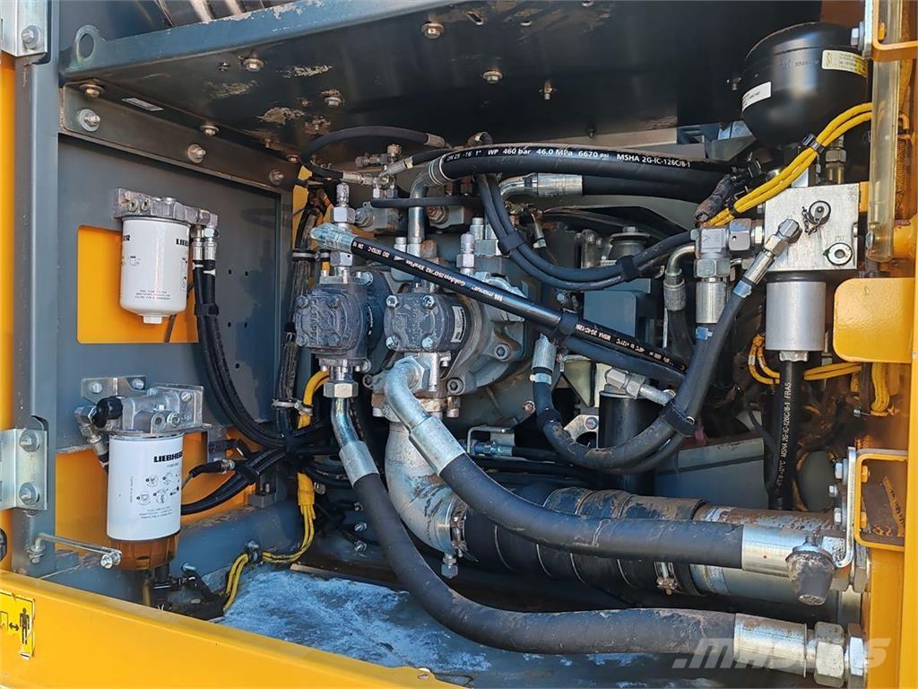 Liebherr R924 NLC Гусеничні екскаватори