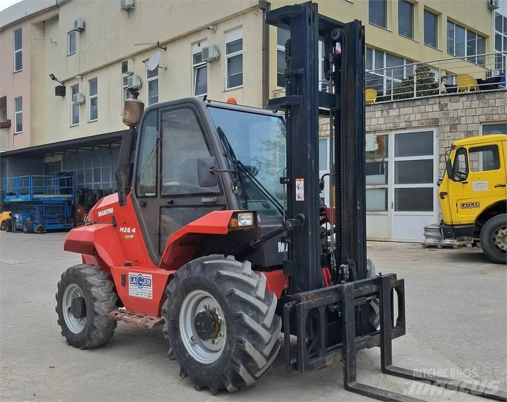Manitou M26 - 4 Дизельні навантажувачі