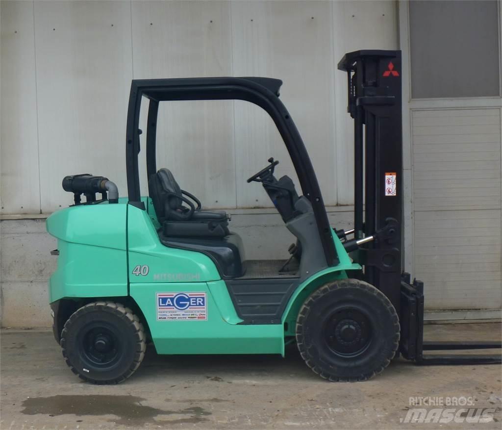 Mitsubishi FD40N Дизельні навантажувачі