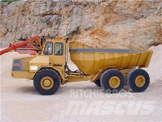 Moxy 7235 Зчленовані самоскиди