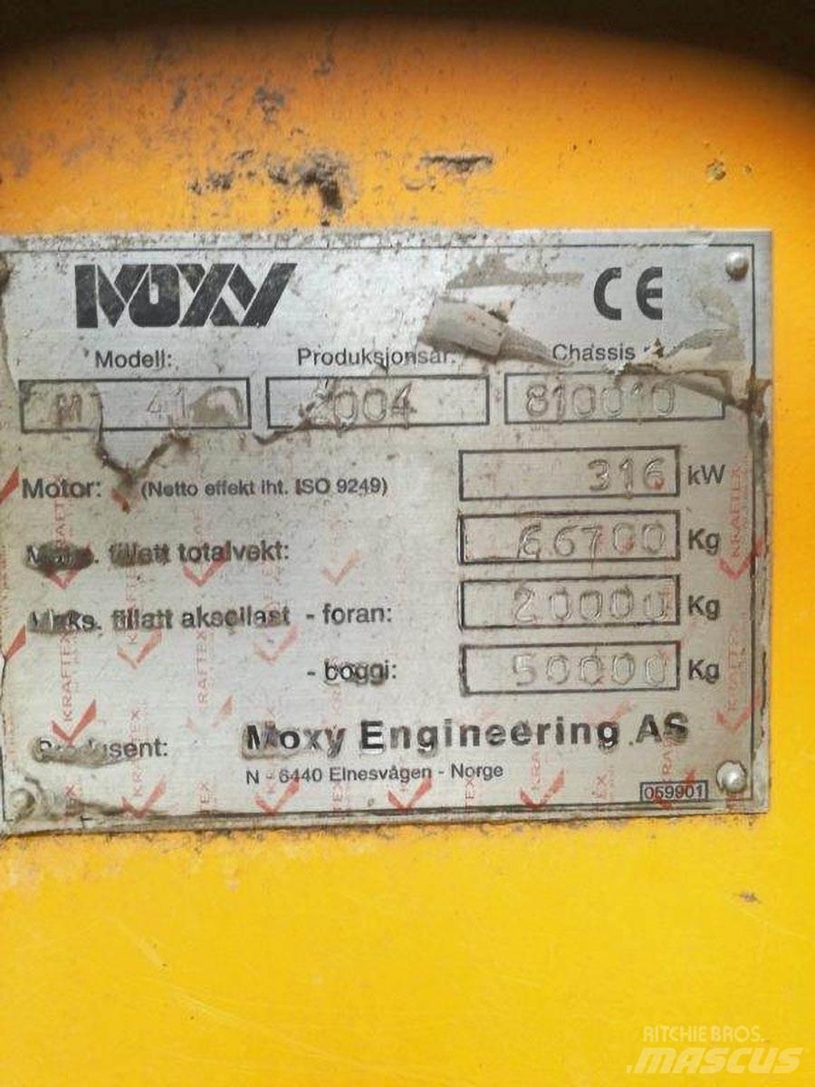 Moxy MT 41 Зчленовані самоскиди